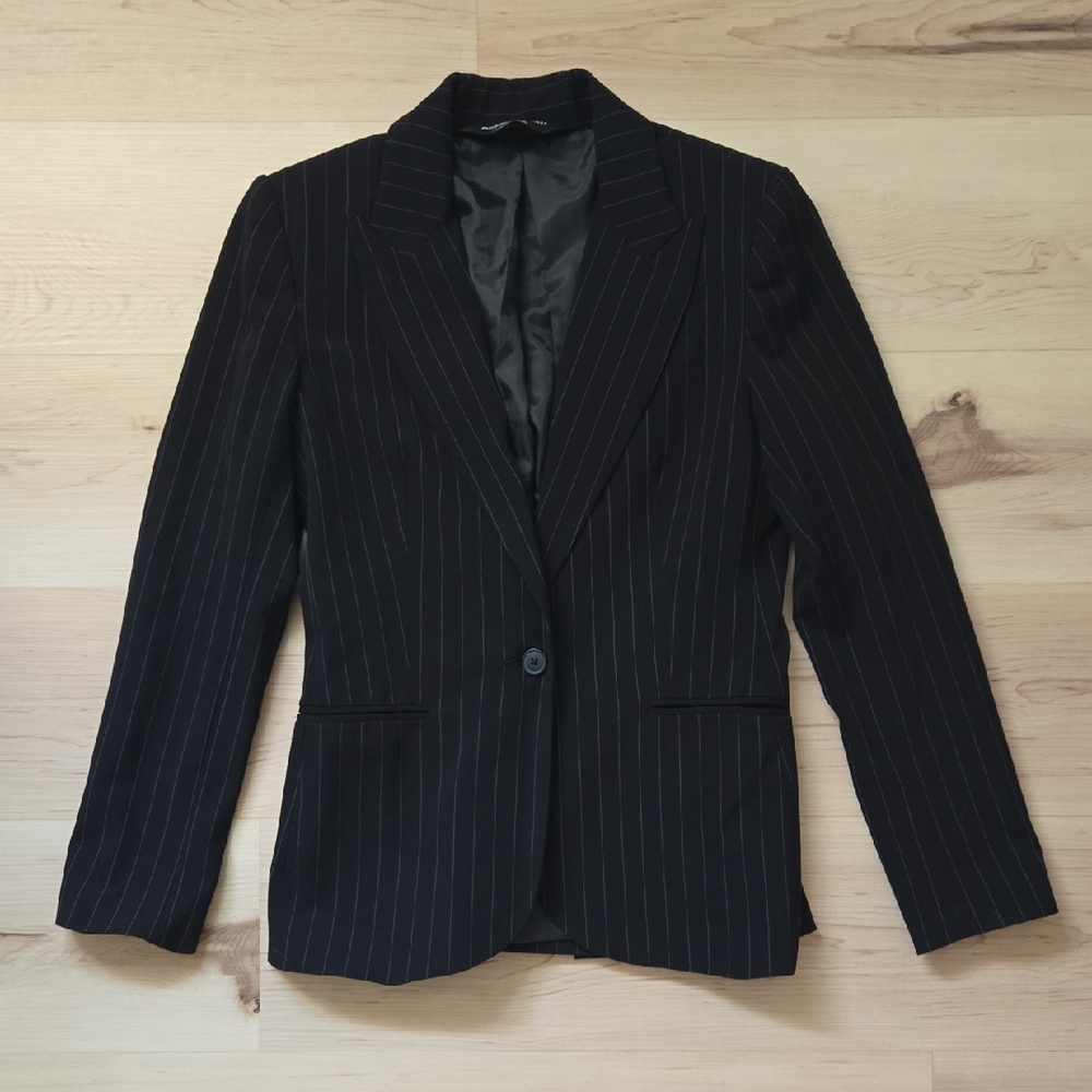 Norma Kamali Black/Blue Pinstripe Blazer, Size 8